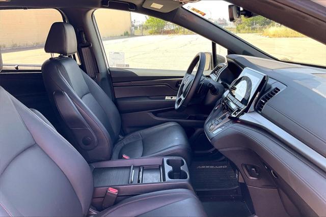 used 2024 Honda Odyssey car, priced at $40,394
