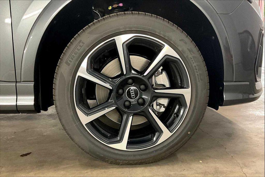 new 2025 Audi Q3 car, priced at $47,200
