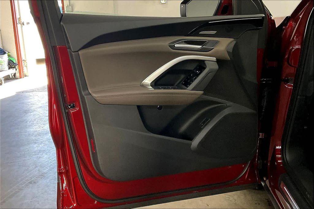 new 2025 Audi Q5 car, priced at $66,040