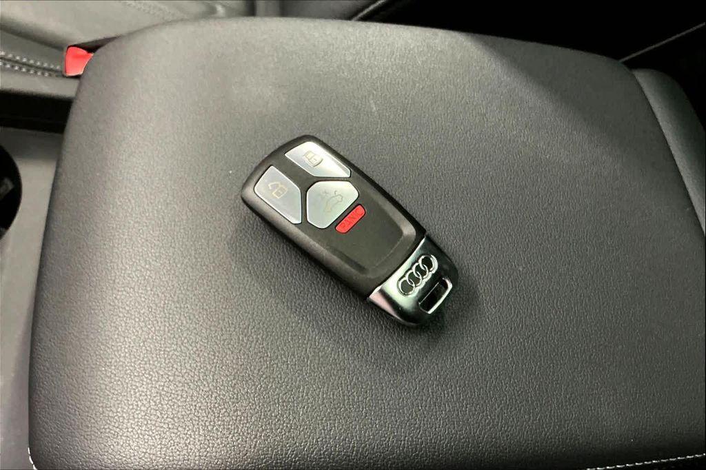 used 2023 Audi Q5 car, priced at $30,475