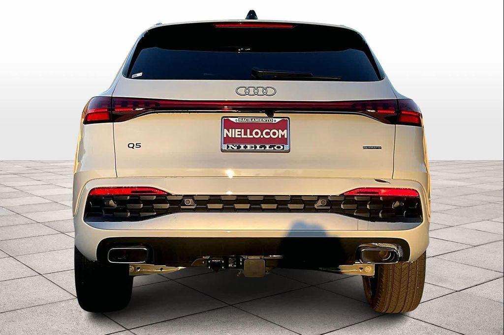 new 2025 Audi Q5 car, priced at $61,285