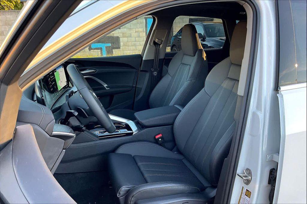 new 2025 Audi Q5 car, priced at $61,285