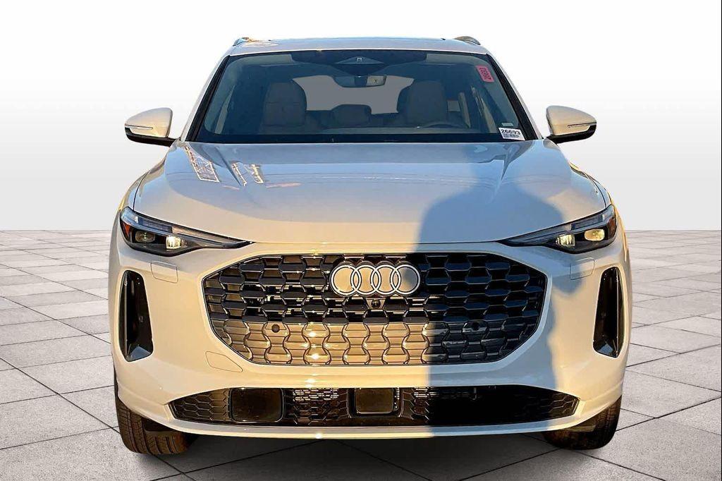 new 2025 Audi Q5 car, priced at $61,285