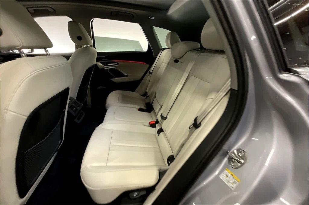 new 2025 Audi Q5 car, priced at $59,640