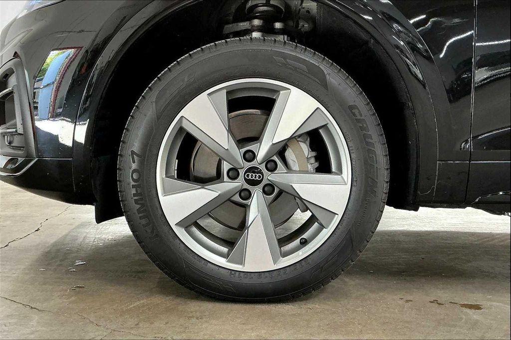 used 2025 Audi Q5 car, priced at $40,250