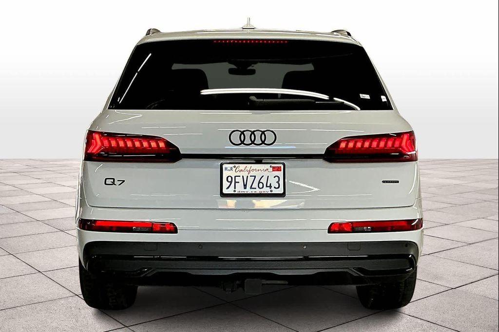 used 2023 Audi Q7 car, priced at $43,856