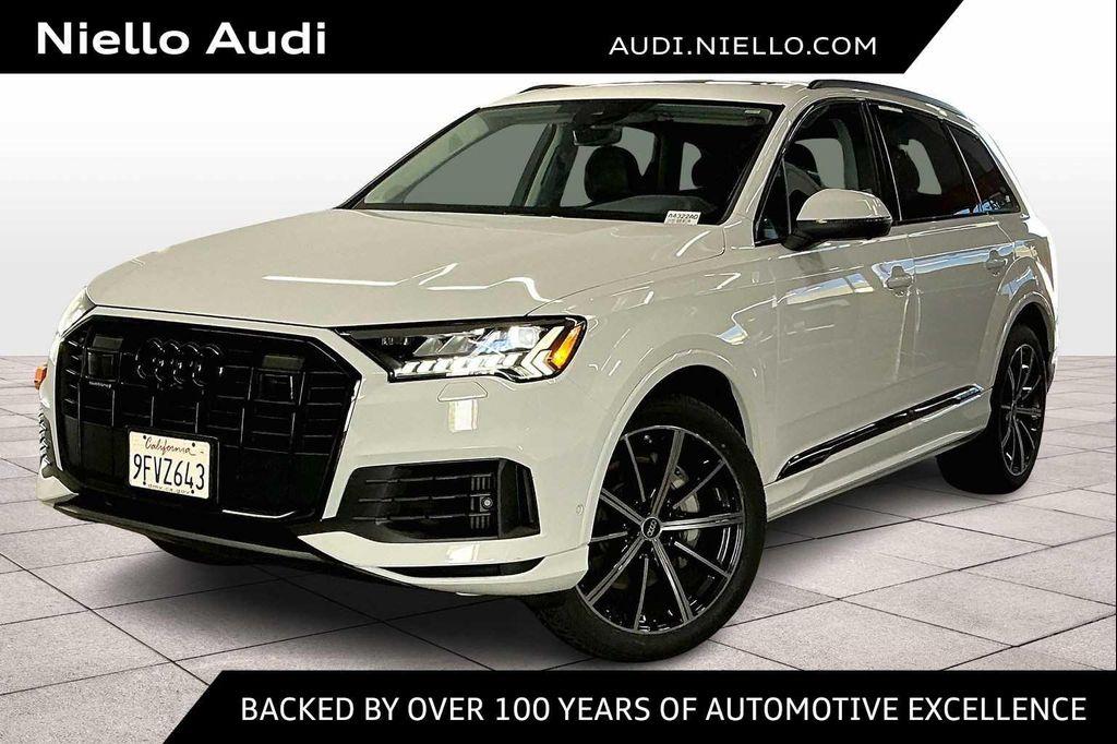 used 2023 Audi Q7 car, priced at $43,856