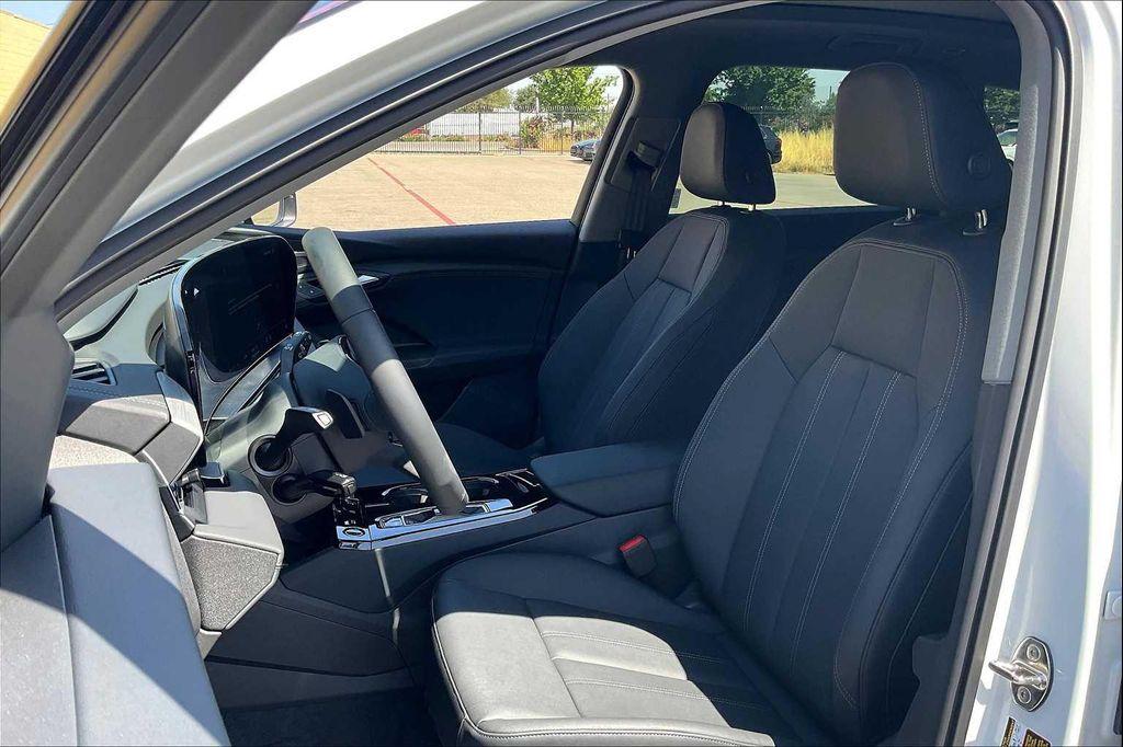 new 2025 Audi Q6 e-tron car, priced at $74,490