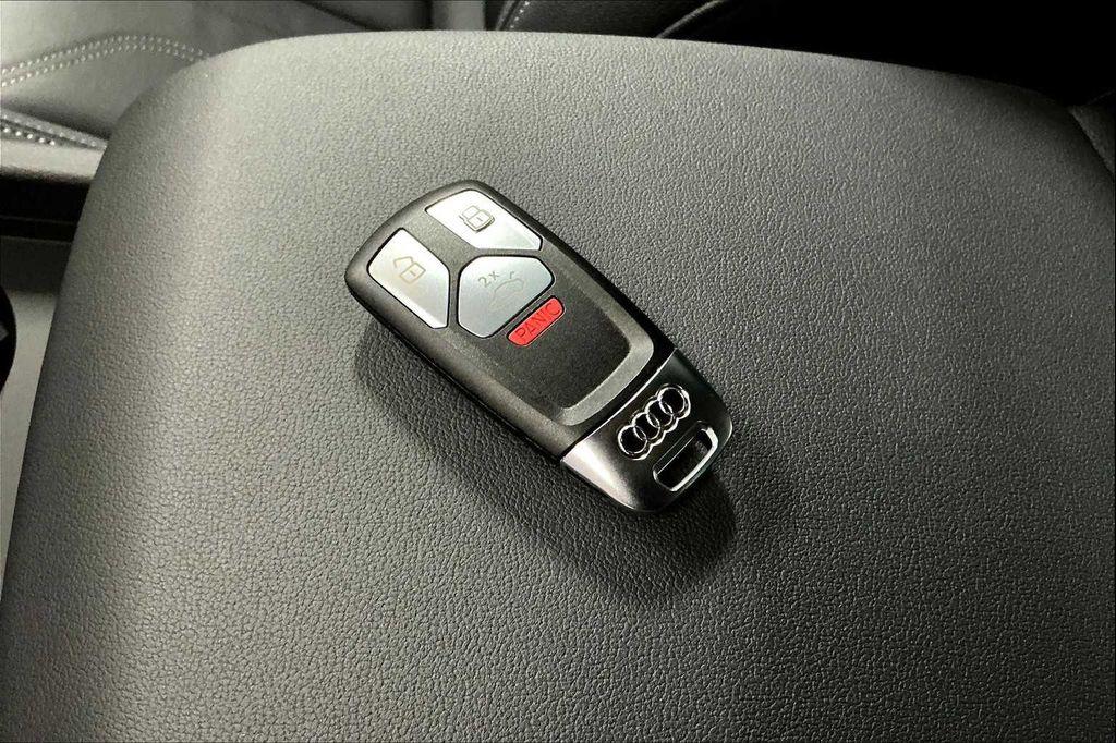 used 2025 Audi Q5 car, priced at $43,582