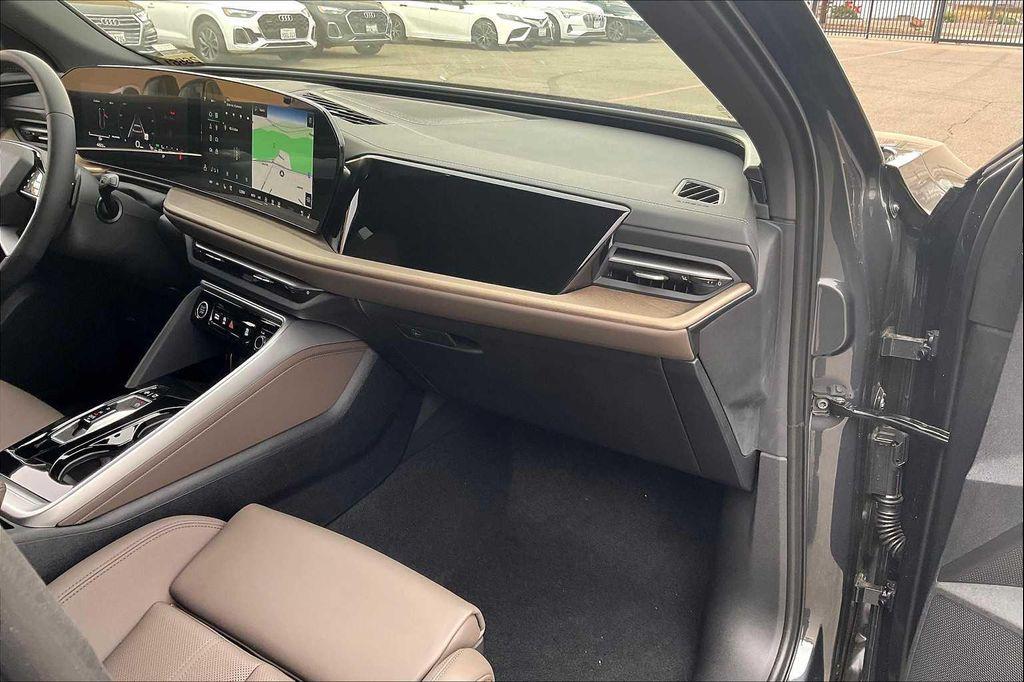 new 2025 Audi Q5 car, priced at $61,390