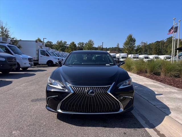 used 2019 Lexus ES 350 car, priced at $29,091