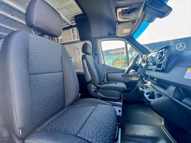 new 2025 Mercedes-Benz Sprinter 2500 car, priced at $63,736