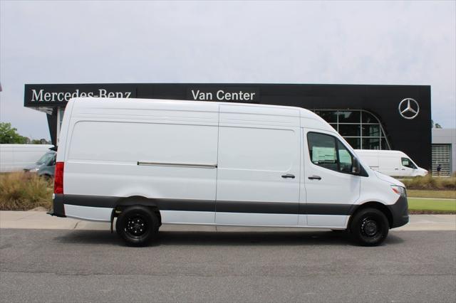 new 2024 Mercedes-Benz Sprinter 3500 car, priced at $74,255