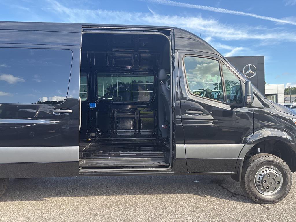 new 2024 Mercedes-Benz Sprinter 3500XD car, priced at $95,614
