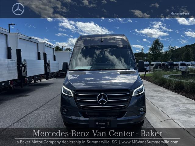 new 2024 Mercedes-Benz Sprinter 2500 car, priced at $130,038