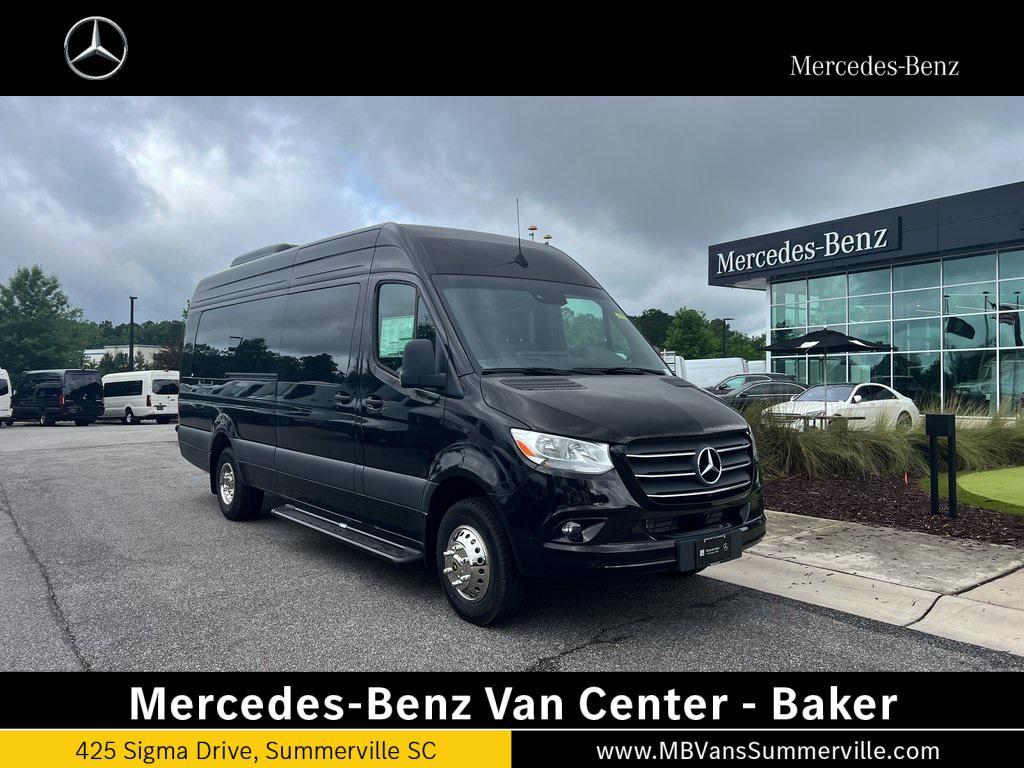 new 2024 Mercedes-Benz Sprinter 3500 car, priced at $90,711