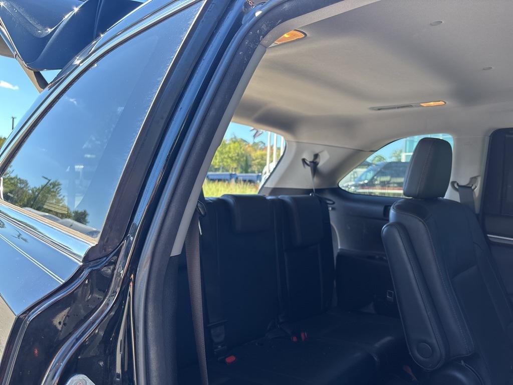 used 2016 Toyota Highlander car, priced at $19,750