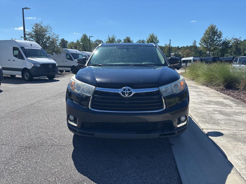 used 2016 Toyota Highlander car, priced at $19,750