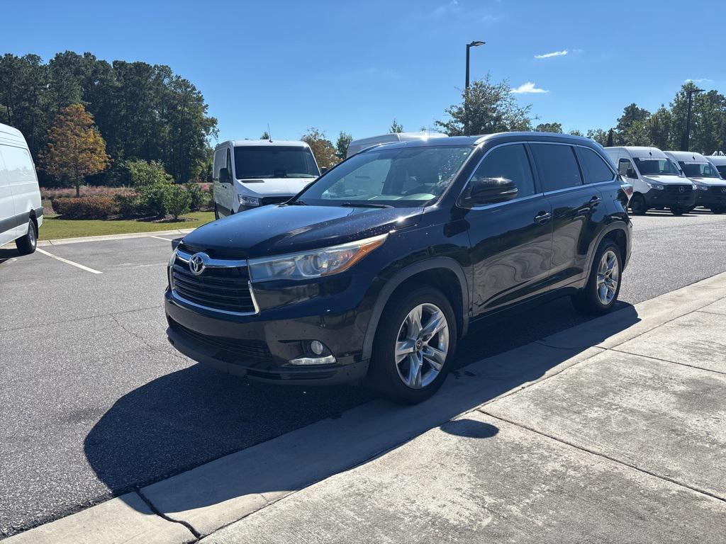 used 2016 Toyota Highlander car, priced at $19,750