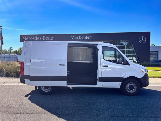 new 2025 Mercedes-Benz Sprinter 2500 car, priced at $60,186