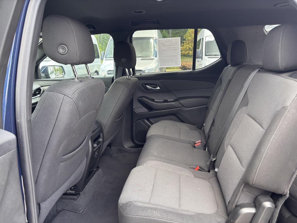 used 2023 Chevrolet Traverse car, priced at $27,989