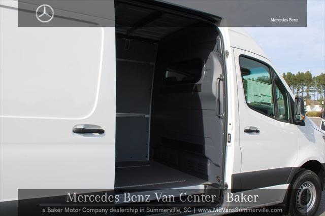 new 2024 Mercedes-Benz Sprinter 3500 car, priced at $71,169