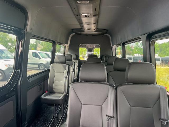 new 2024 Mercedes-Benz Sprinter 3500 car, priced at $122,717