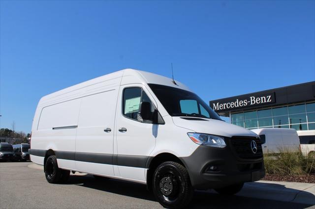 new 2024 Mercedes-Benz Sprinter 4500 car, priced at $82,565