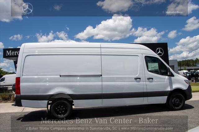 new 2024 Mercedes-Benz Sprinter 3500 car, priced at $74,255