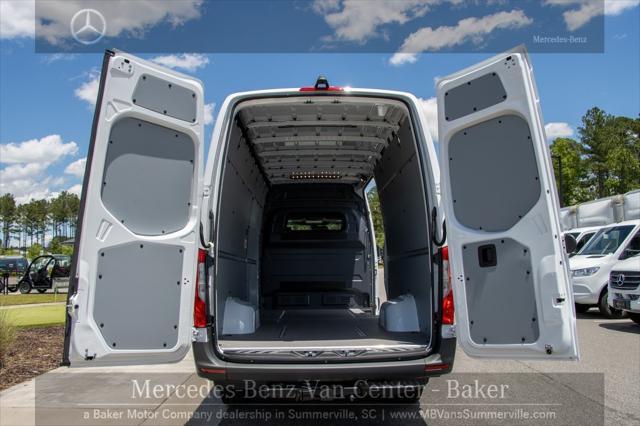 new 2024 Mercedes-Benz Sprinter 3500 car, priced at $74,255