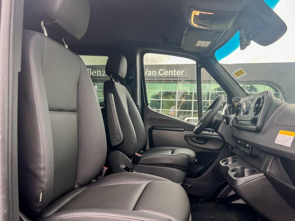new 2024 Mercedes-Benz Sprinter 3500 car, priced at $89,564