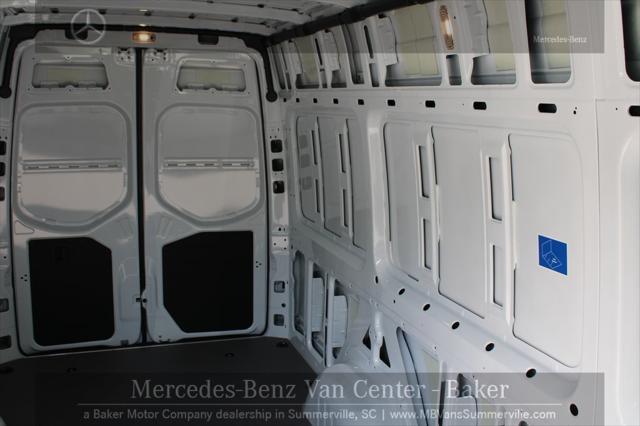 new 2024 Mercedes-Benz Sprinter 2500 car, priced at $69,629