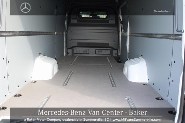 new 2024 Mercedes-Benz Sprinter 3500 car, priced at $75,732