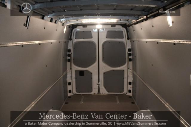 new 2024 Mercedes-Benz Sprinter 3500 car, priced at $78,727