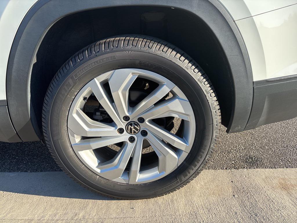 used 2021 Volkswagen Atlas car, priced at $19,998