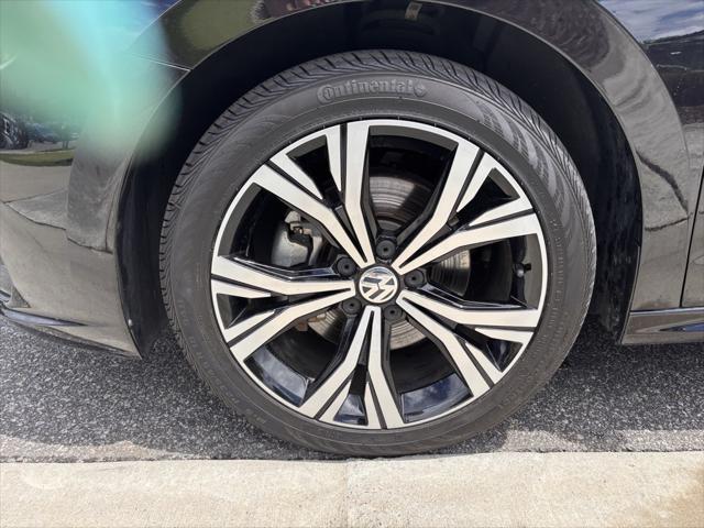 used 2022 Volkswagen Passat car, priced at $18,199