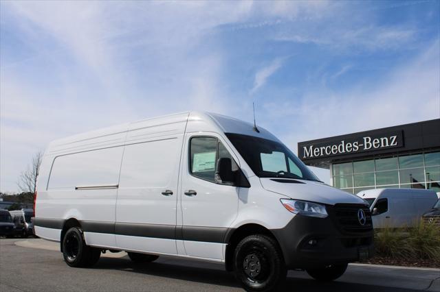 new 2024 Mercedes-Benz Sprinter 4500 car, priced at $82,565