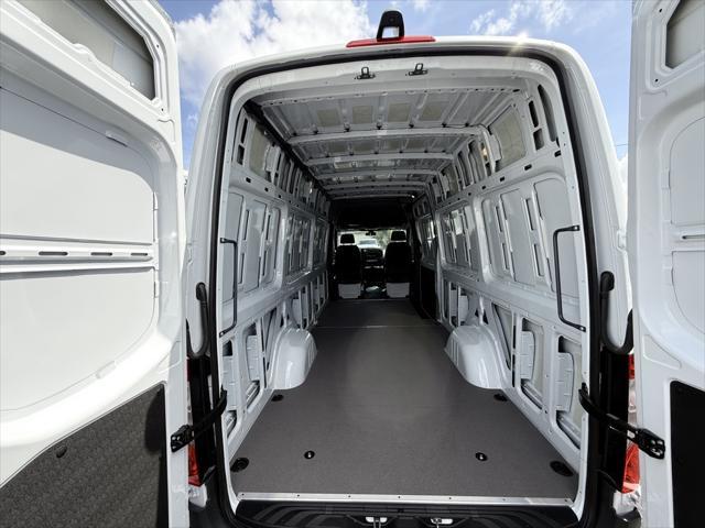 new 2025 Mercedes-Benz Sprinter 2500 car, priced at $62,190