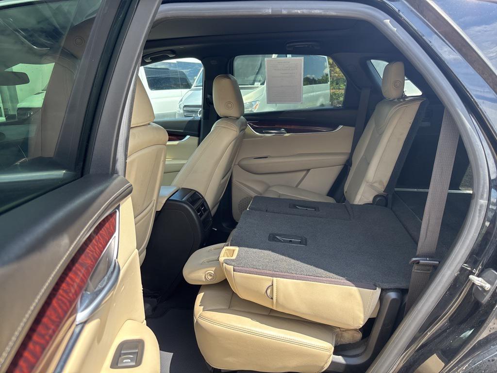 used 2018 Cadillac XT5 car, priced at $16,997
