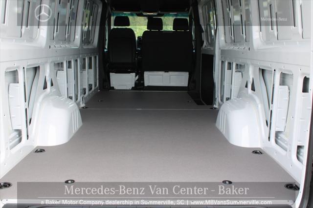 new 2024 Mercedes-Benz Sprinter 2500 car, priced at $69,629