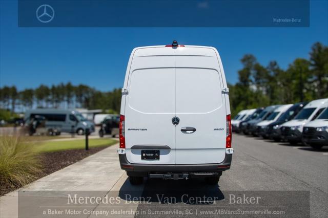 new 2024 Mercedes-Benz Sprinter 3500 car, priced at $74,164