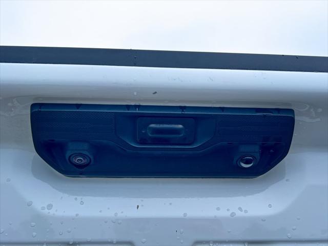 used 2023 GMC Sierra 1500 car, priced at $35,967