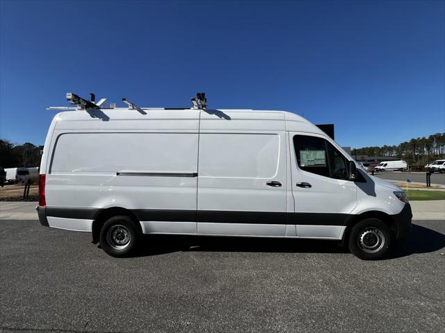 new 2024 Mercedes-Benz Sprinter 3500 car, priced at $74,164