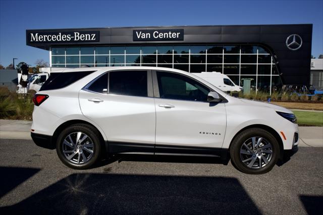 used 2022 Chevrolet Equinox car, priced at $23,996