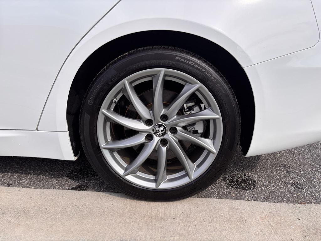 used 2024 Alfa Romeo Giulia car, priced at $34,204