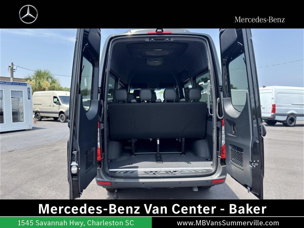 new 2025 Mercedes-Benz Sprinter 2500 car, priced at $75,331