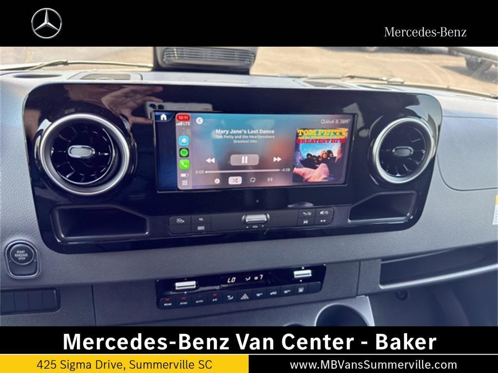 new 2025 Mercedes-Benz Sprinter 2500 car, priced at $75,331