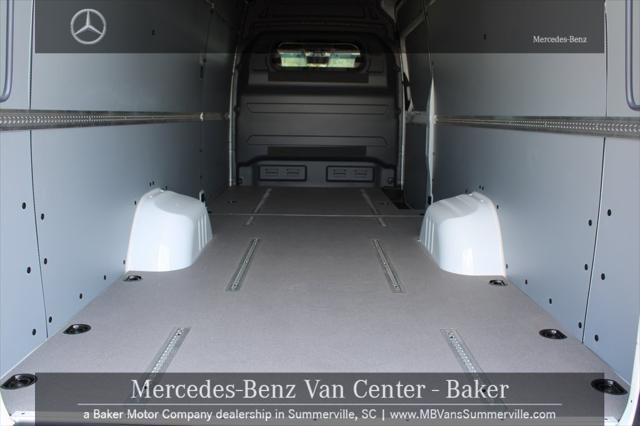 new 2024 Mercedes-Benz Sprinter 3500 car, priced at $79,012