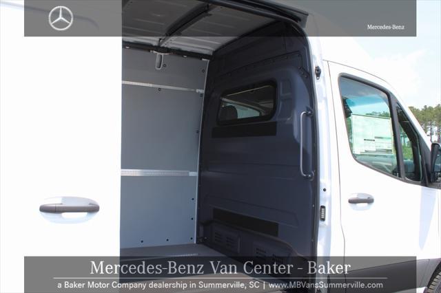 new 2024 Mercedes-Benz Sprinter 3500 car, priced at $79,012