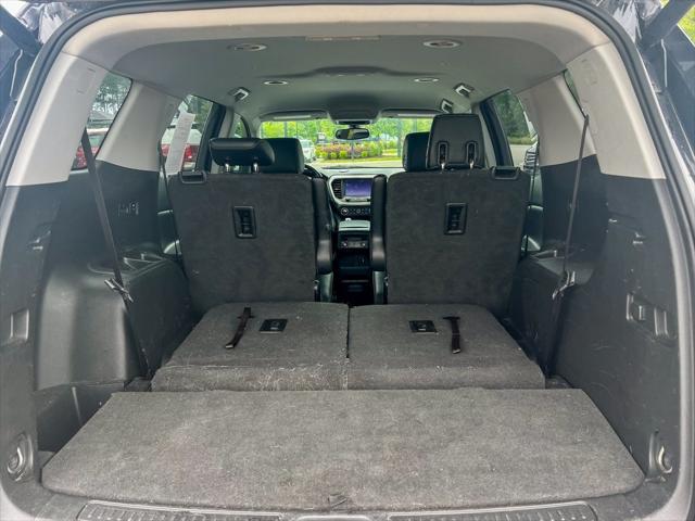 used 2018 GMC Acadia car, priced at $18,900